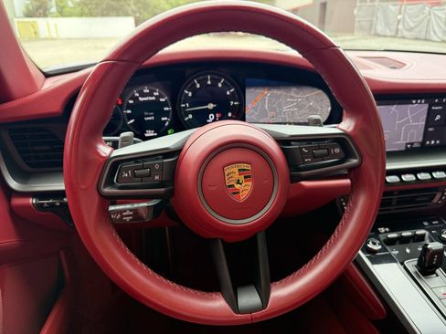Used 2021 Porsche 911 Carrera RWD image 36