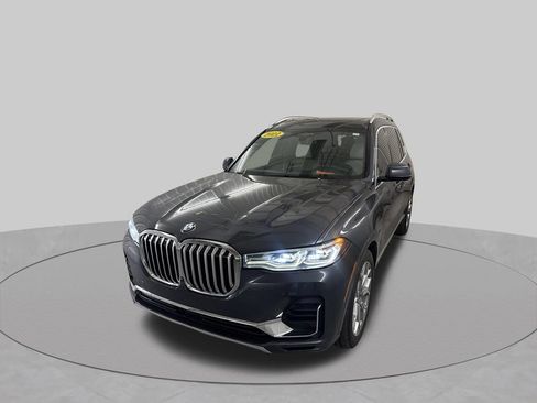 Used 2021 BMW X7 xDrive40i w/ Executive Package AWD/4WD image 4