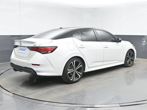 Used 2021 Nissan Sentra SR FWD image 10