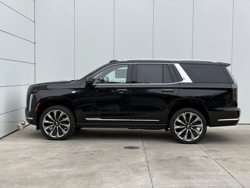 New 2026 Cadillac Escalade Luxury w/ Touring Package AWD/4WD image 4