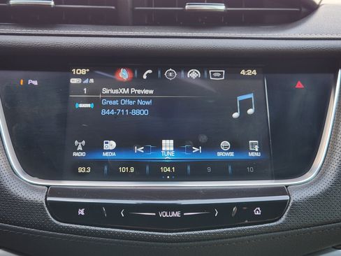 Used 2019 Cadillac XT5 FWD image 18