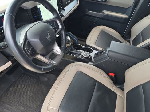 Used 2023 Ford Bronco Wildtrak AWD/4WD image 10