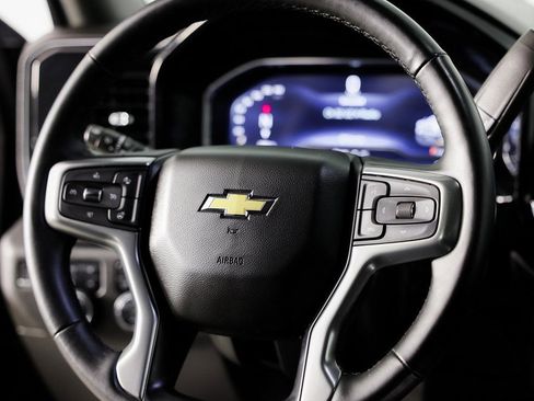 Used 2024 Chevrolet Silverado 2500 LTZ w/ LTZ Convenience Package image 6