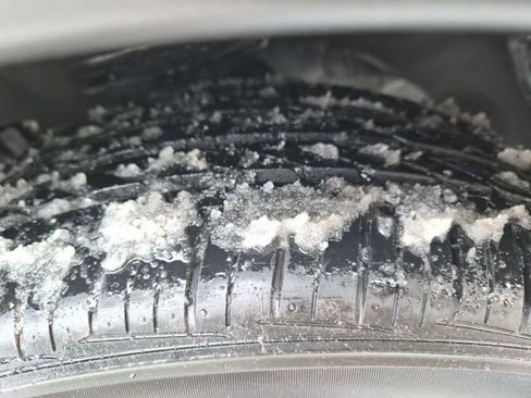 Used 2020 Buick Encore Essence w/ Experience Buick Package image 12