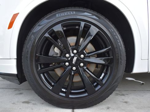 Used 2020 Cadillac XT6 Premium Luxury FWD image 14