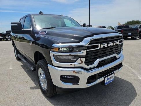 New 2026 RAM 2500 Tradesman AWD/4WD image 41
