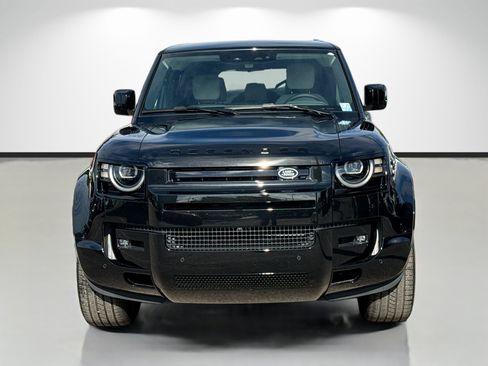 New 2026 Land Rover Defender 110 X-Dynamic SE AWD/4WD image 8