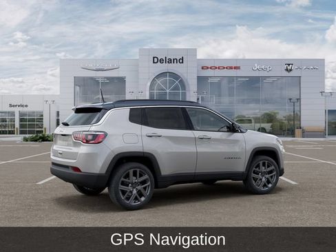 New 2026 Jeep Compass Limited w/ Sun, Sound & Navigation Group AWD/4WD image 4