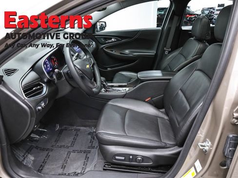 Used 2024 Chevrolet Malibu LT FWD image 14