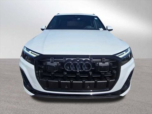 Used 2025 Audi Q7 3.0T Prestige w/ Prestige Package AWD/4WD image 8