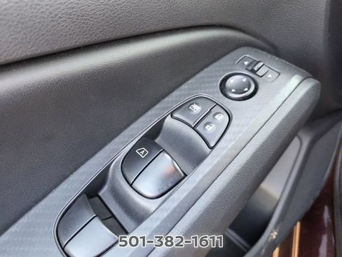Used 2025 Nissan Altima 2.5 SV FWD image 28