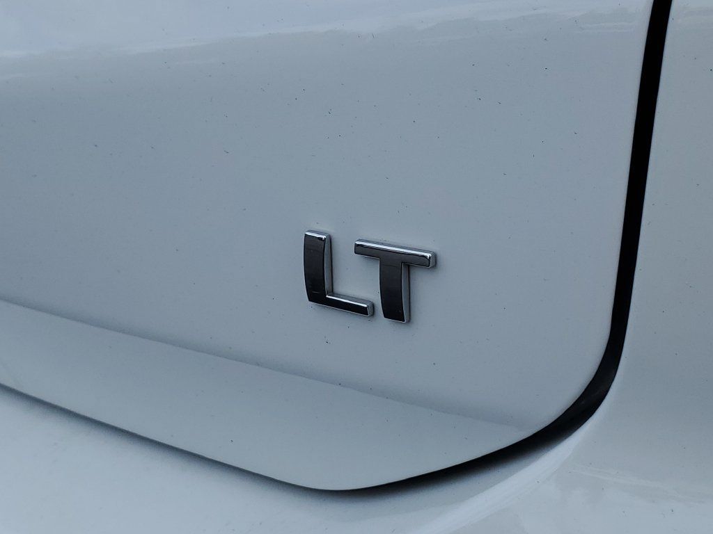 Used 2024 Chevrolet Equinox LT w/ LPO, Floor Liner Package FWD image 33