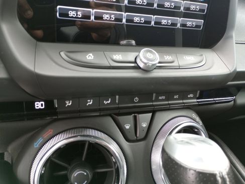 Used 2018 Chevrolet Camaro SS image 18