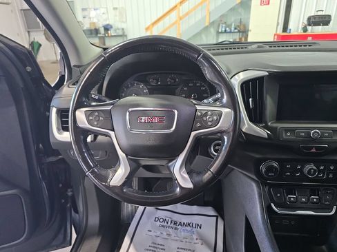 Used 2018 GMC Terrain SLE w/ Driver Convenience Package AWD/4WD image 13