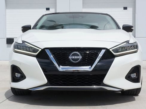 Used 2023 Nissan Maxima Platinum w/ Sport Mat Group image 3