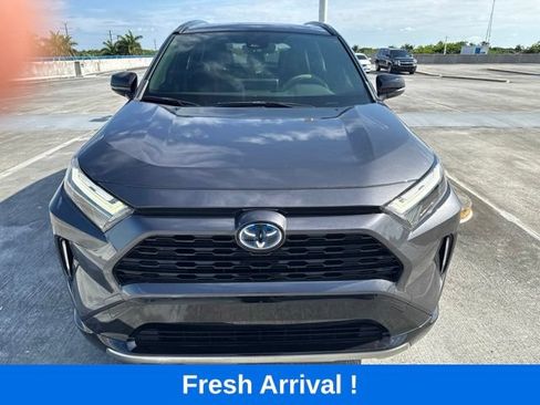 Used 2023 Toyota RAV4 XSE AWD/4WD image 16