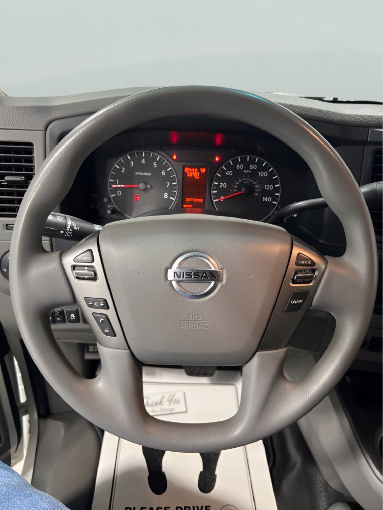 Used 2020 Nissan NV 2500 SV RWD image 15