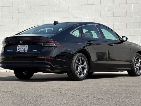 Certified 2024 Honda Accord EX-L image 8