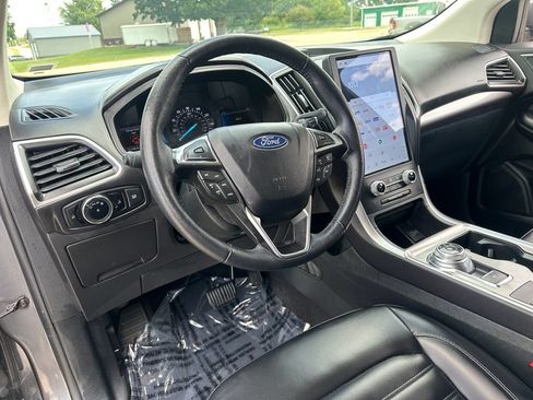 Used 2024 Ford Edge SEL AWD/4WD image 17