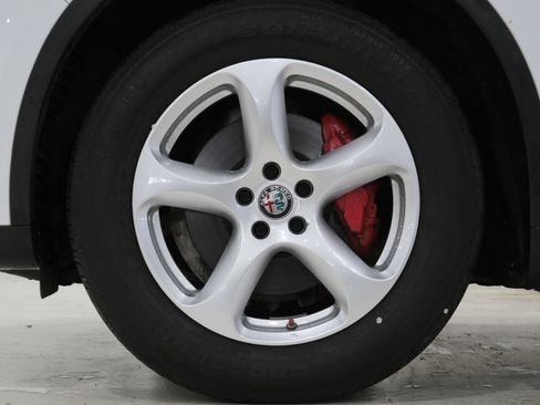 Used 2020 Alfa Romeo Stelvio AWD w/ Cold Weather Package image 9