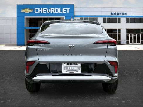 Used 2025 Buick Envista Sport Touring w/ Experience Buick Package FWD image 4