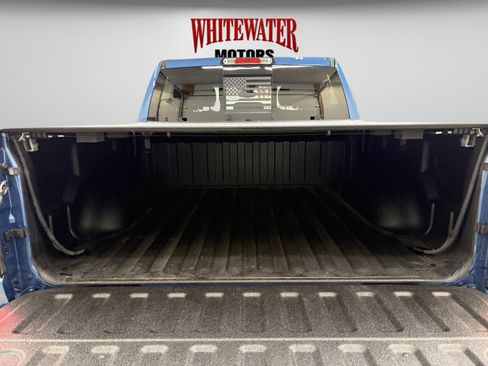 Used 2024 RAM 1500 Big Horn AWD/4WD image 9