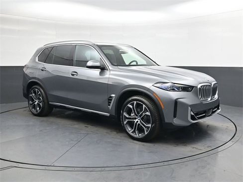 New 2026 BMW X5 xDrive40i image 2