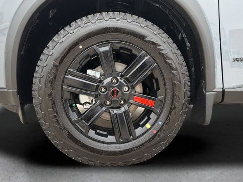 New 2026 Nissan Rogue SV AWD/4WD image 26