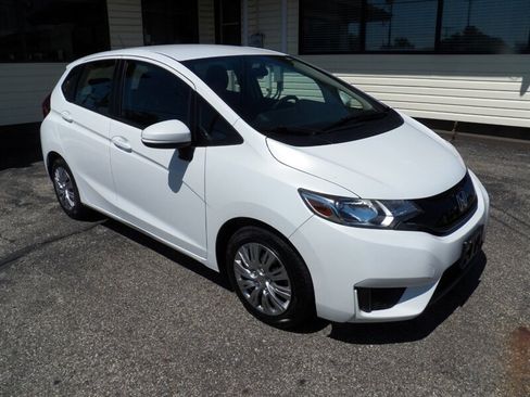 Used 2016 Honda Fit LX image 5