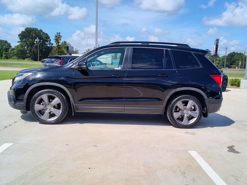 Certified 2019 Honda Passport Touring image 4