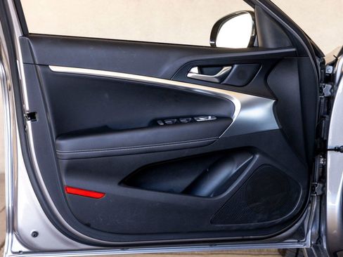 Used 2026 Genesis G70 2.5T RWD image 14