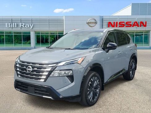 Used 2026 Nissan Rogue Platinum w/ Tech Package AWD/4WD image 2