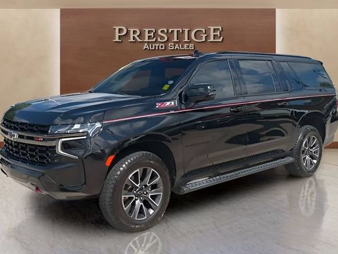 Used 2021 Chevrolet Suburban Z71 w/ Luxury Package AWD/4WD image 26