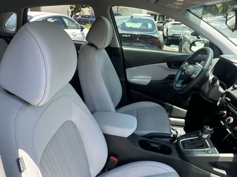 Used 2023 Hyundai Kona SEL FWD image 13