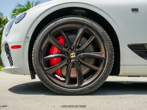 Used 2020 Bentley Continental GT V8 First Edition image 63