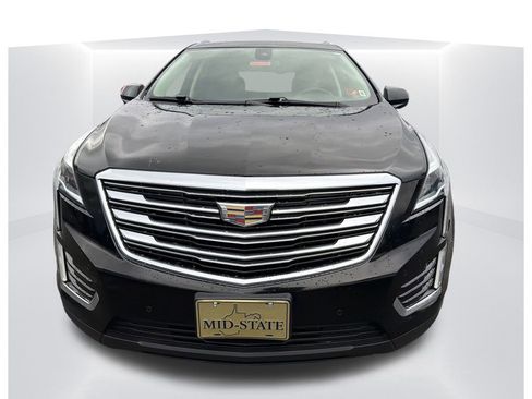 Used 2018 Cadillac XT5 Premium Luxury image 2