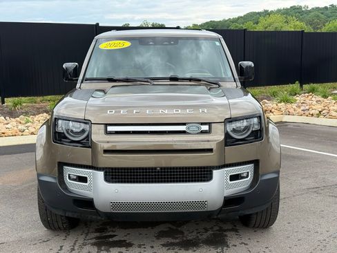 Used 2025 Land Rover Defender 130 S AWD/4WD image 2