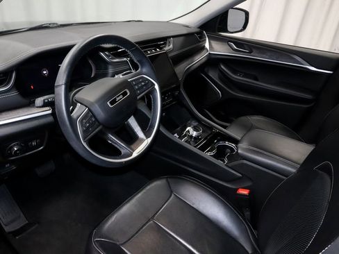 Used 2022 Jeep Grand Cherokee L Limited w/ Luxury Tech Group II AWD/4WD image 26