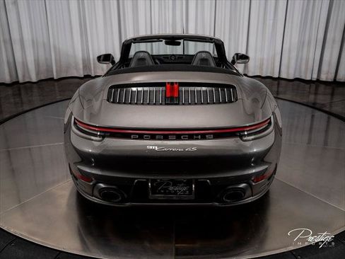 Used 2020 Porsche 911 Carrera 4S AWD/4WD image 16