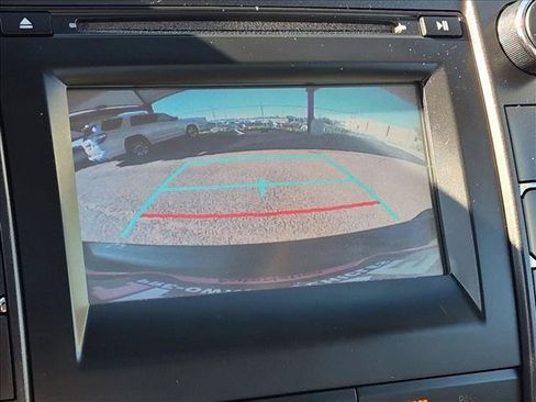 Used 2015 Toyota Camry SE w/ Moonroof Package FWD image 16