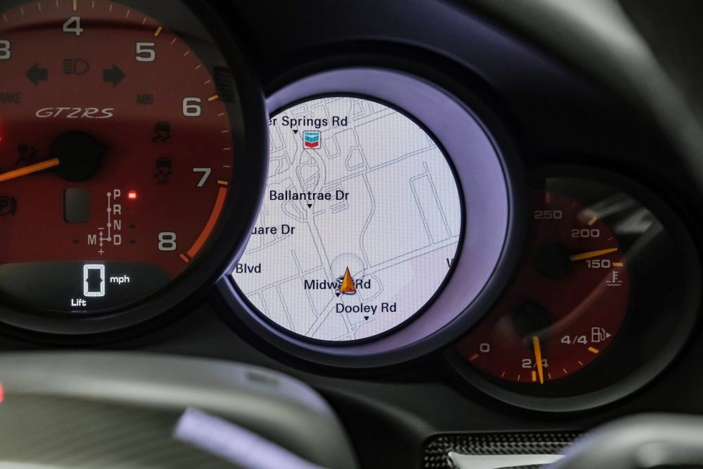 Used 2018 Porsche 911 GT2 RS RWD image 20