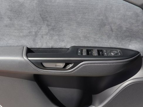 New 2026 Lexus RZ 450e AWD image 21