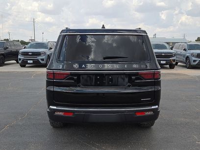 Used 2022 Jeep Wagoneer Series II
