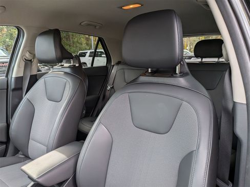 Used 2024 Kia Niro Wind image 15