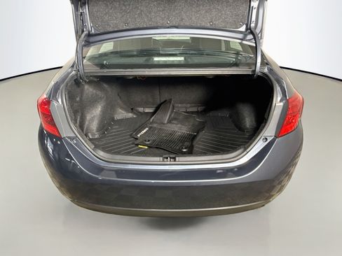 Used 2019 Toyota Corolla XSE FWD image 35