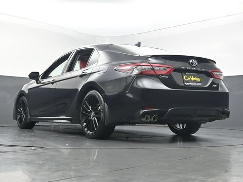 Used 2022 Toyota Camry XSE FWD image 39