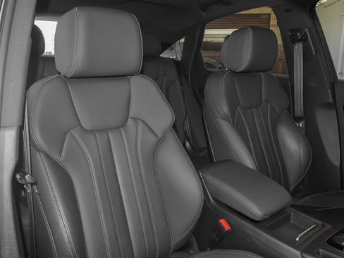 Used 2021 Audi Q5 2.0T Premium AWD/4WD image 41