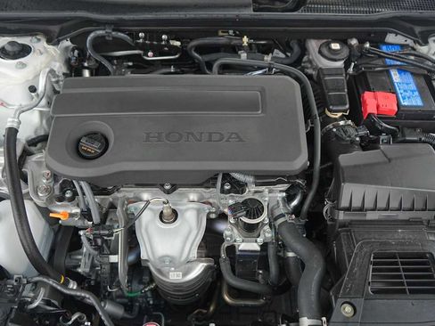 Certified 2026 Honda Civic Sport image 9