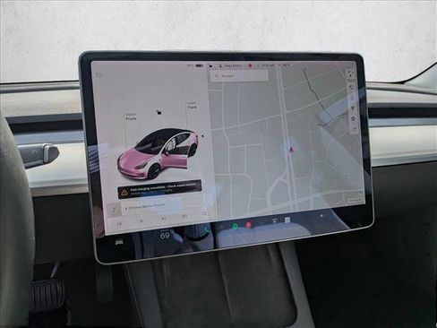 Used 2021 Tesla Model 3 Standard Range Plus image 13