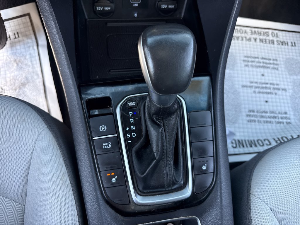 Used 2022 Hyundai Ioniq SEL FWD image 33